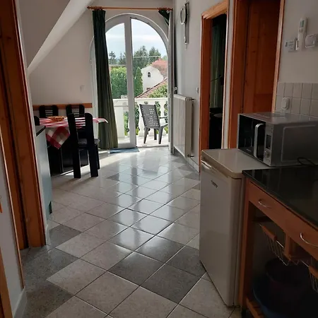 Fehér Ház *