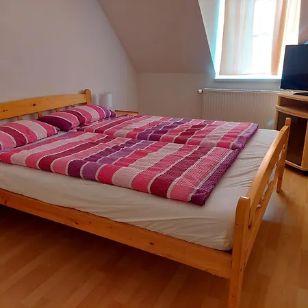Apartament Feher Haz *
